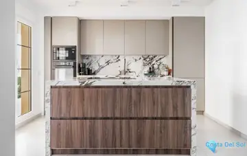 3 bedroom Apartment for Sale in Nueva Andalucía-53630