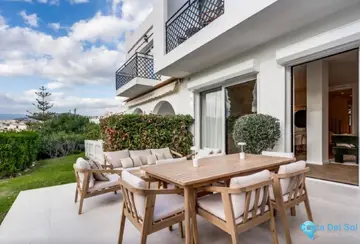 4 bedroom House for Sale in Aloha-53716