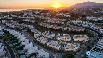 4 bedroom House for Sale in New Golden Mile-53743