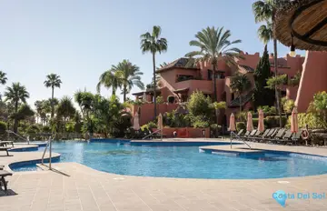 3 bedroom Apartment for Sale in New Golden Mile-53884