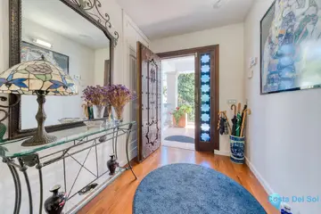 6 bedroom House for Sale in Sierrezuela-54035