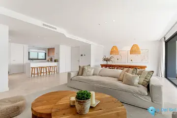 4 bedroom Apartment for Sale in Marbella-54093