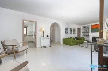3 bedroom House for Sale in The Golden Mile-54369