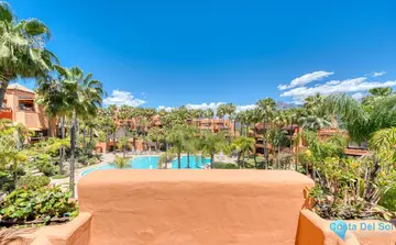 2 bedroom Apartment for Sale in Puerto Banús-54385