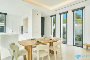 5 bedroom House for Sale in Estepona-54718