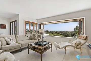 3 bedroom Apartment for Sale in Nueva Andalucía-54751