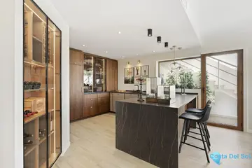 3 bedroom Apartment for Sale in Nueva Andalucía-54754
