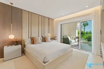 3 bedroom Apartment for Sale in New Golden Mile-54847