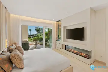 3 bedroom Apartment for Sale in New Golden Mile-54849