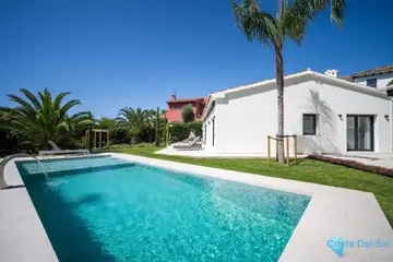 2 bedroom House for Sale in Benahavís-55038