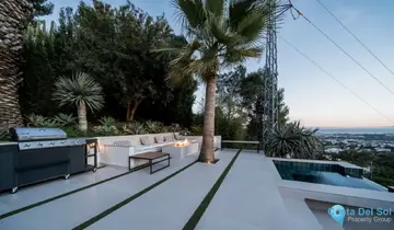 4 bedroom House for Sale in El Madroñal-55069