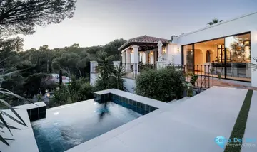 4 bedroom House for Sale in El Madroñal-55073