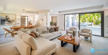 5 bedroom House for Sale in Marbella-55313