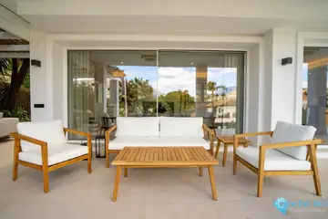 5 bedroom House for Sale in Marbella-55362