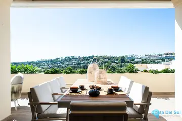 4 bedroom Apartment for Sale in Nueva Andalucía-55507