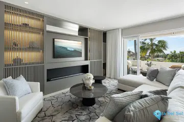 3 bedroom Apartment for Sale in The Golden Mile-55539