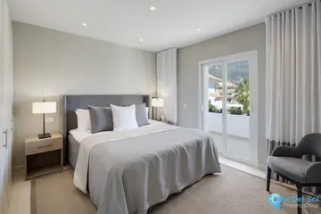 3 bedroom Apartment for Sale in The Golden Mile-55553