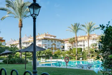 3 bedroom Apartment for Sale in Nueva Andalucía-13162