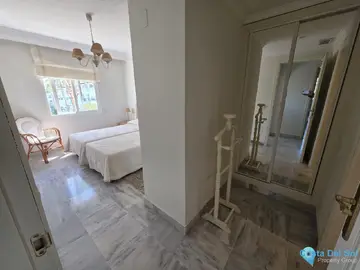 3 bedroom Apartment for Sale in Nueva Andalucía-13170
