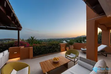 4 bedroom Apartment for Sale in Nueva Andalucía