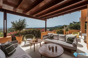 4 bedroom Apartment for Sale in Nueva Andalucía-55657