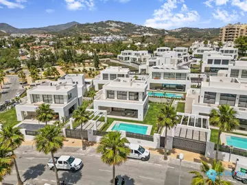 6 bedroom House for Sale in Río Real-55734