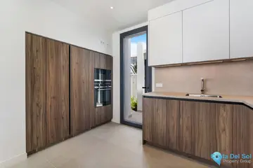 6 bedroom House for Sale in Río Real-55751