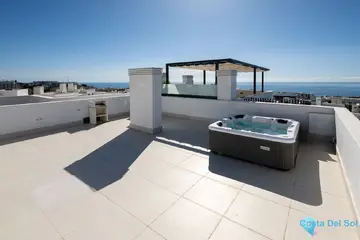2 bedroom Apartment for Sale in Fuengirola-83952