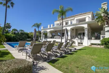 5 bedroom House for Sale in Nueva Andalucía-55945