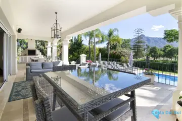 5 bedroom House for Sale in Nueva Andalucía-55946