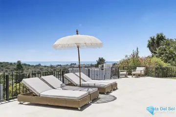 6 bedroom House for Sale in Benahavís
