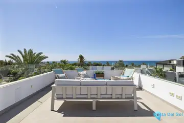 5 bedroom House for Sale in Marbella-56030