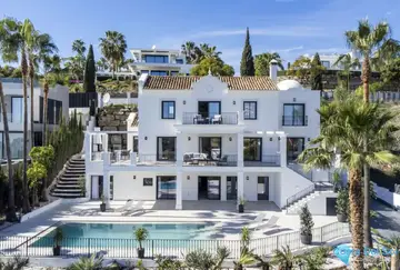 5 bedroom House for Sale in Los Flamingos-56093