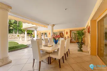 5 bedroom House for Sale in Marbella-56114