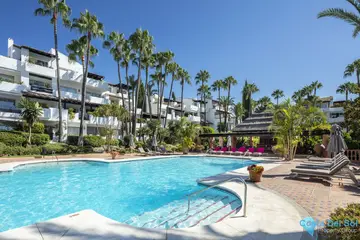 3 bedroom Apartment for Sale in The Golden Mile-56178