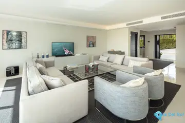 5 bedroom House for Sale in Nueva Andalucía-56229