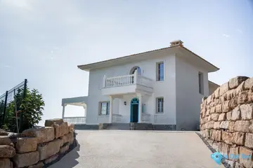 6 bedroom House for Sale in Benahavís-56295