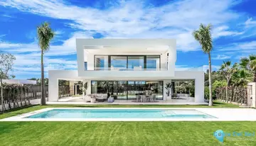 5 bedroom House for Sale in The Golden Mile-56435
