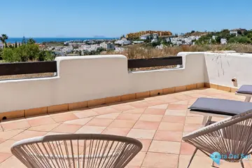 3 bedroom House for Sale in New Golden Mile-11405