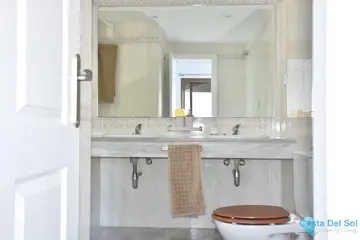 3 bedroom Apartment for Sale in Elviria-83988
