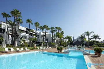3 bedroom Apartment for Sale in The Golden Mile-56596