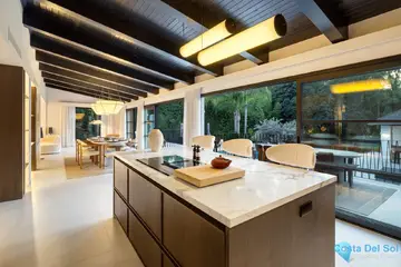 5 bedroom House for Sale in Marbella-56667