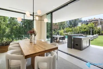 6 bedroom House for Sale in Marbella-56696