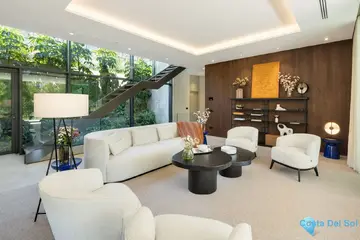 6 bedroom House for Sale in Marbella-56685