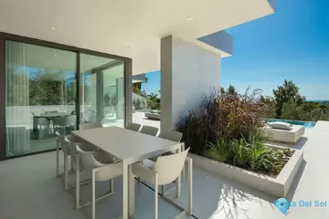 5 bedroom House for Sale in Benahavís-56712