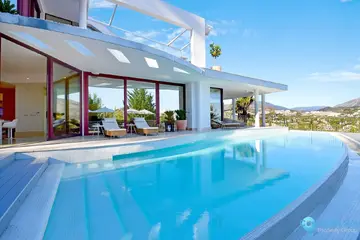 7 bedroom House for Sale in Nueva Andalucía-56719