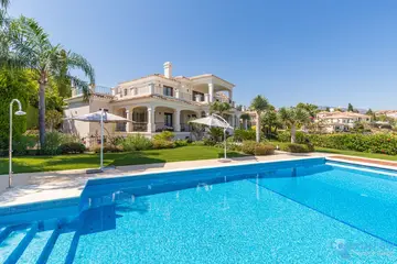 11 bedroom House for Sale in Benahavís