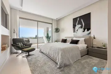 4 bedroom House for Sale in Nueva Andalucía-56933