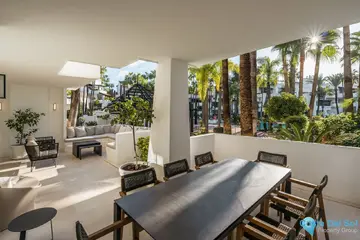 3 bedroom Apartment for Sale in Marbella-56928