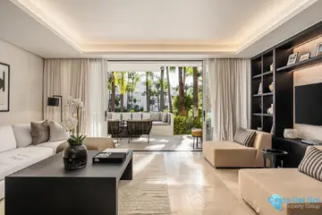 3 bedroom Apartment for Sale in Marbella-56930